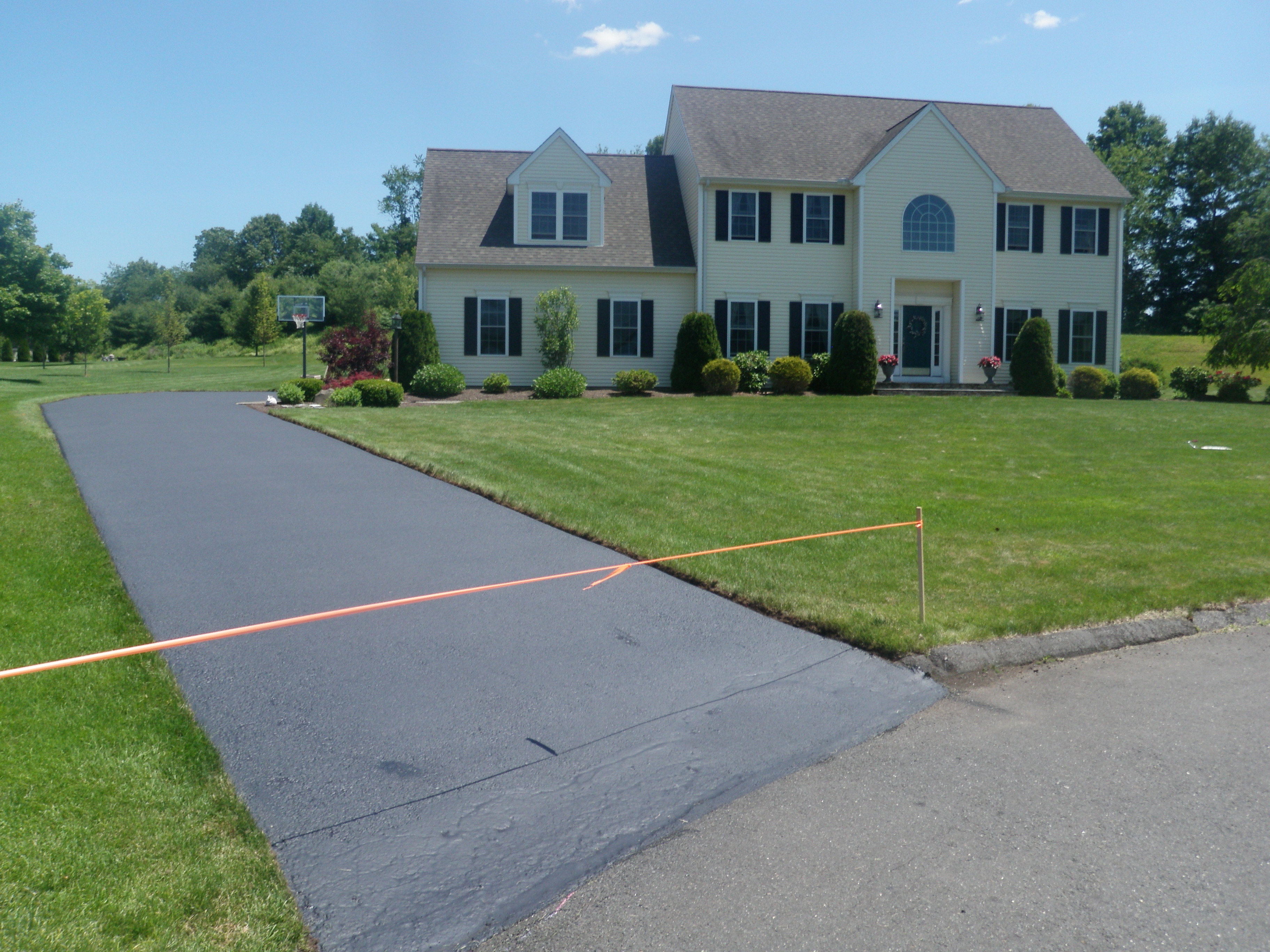 Finished Driveway Sealing Project 9