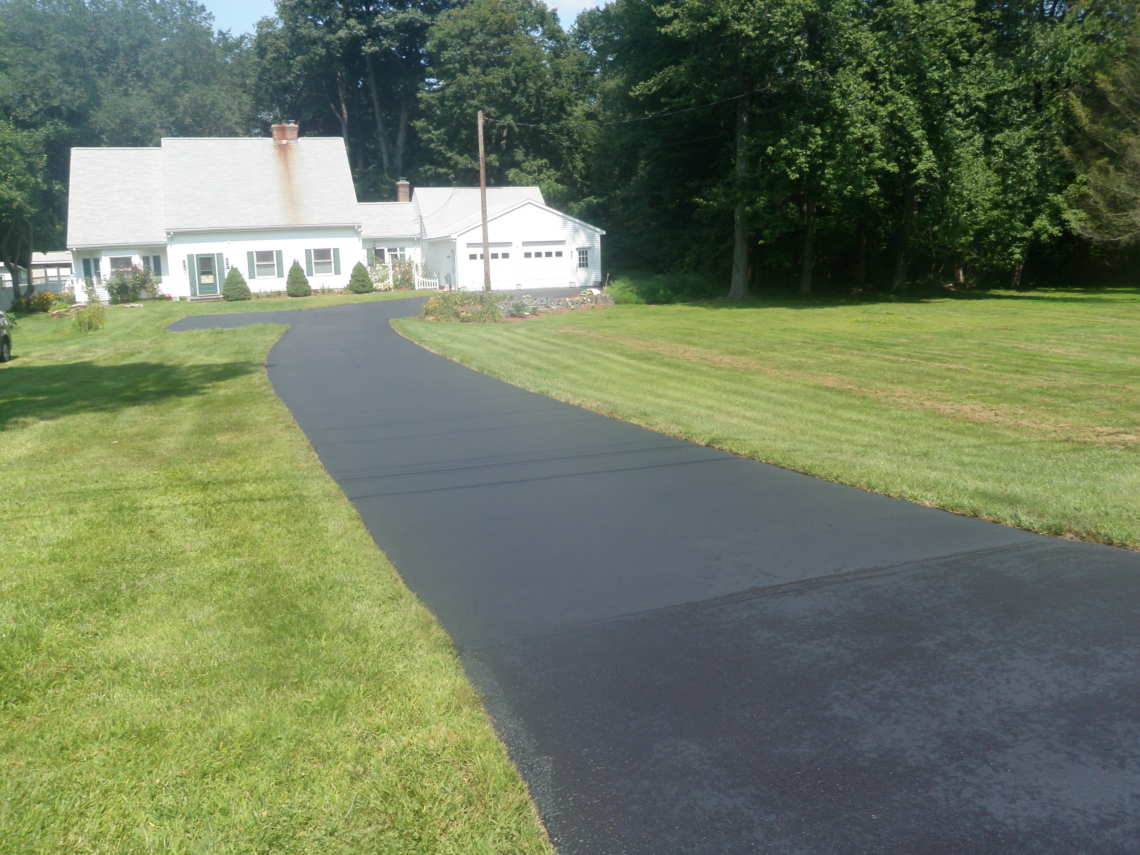 Finished Driveway Sealing Project 5