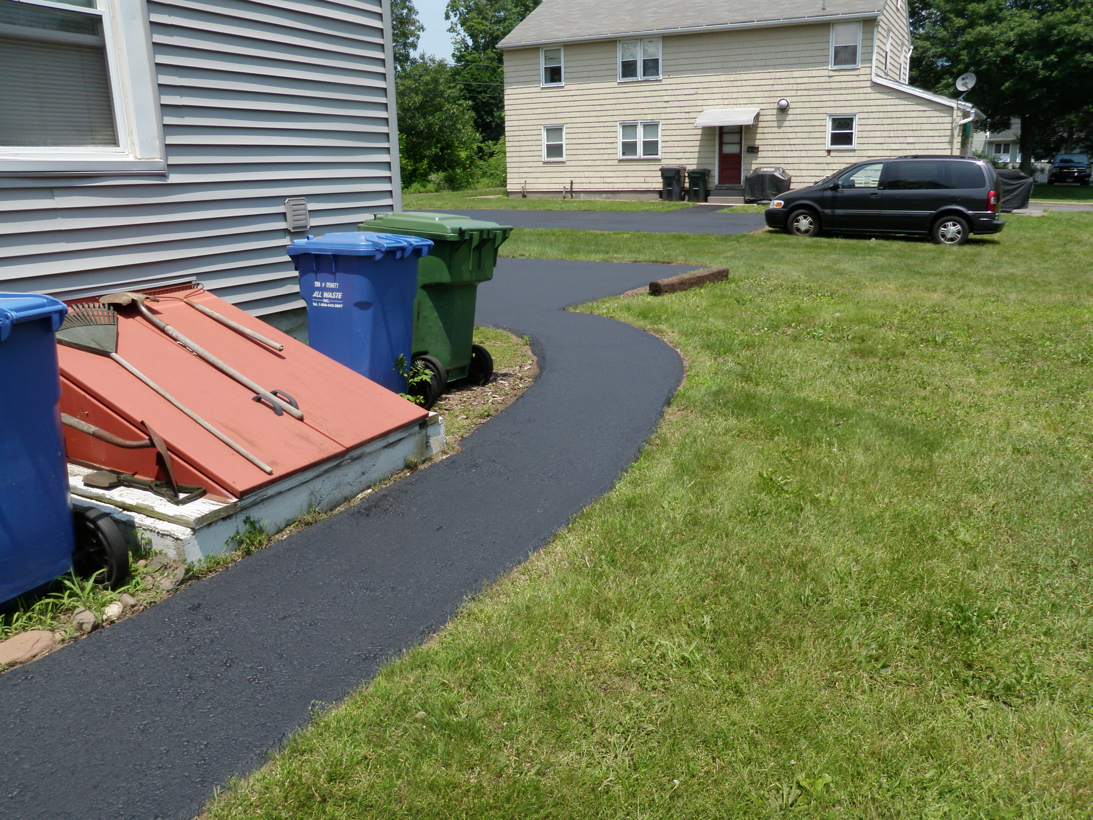 Sidewalk on Side of House Sealed