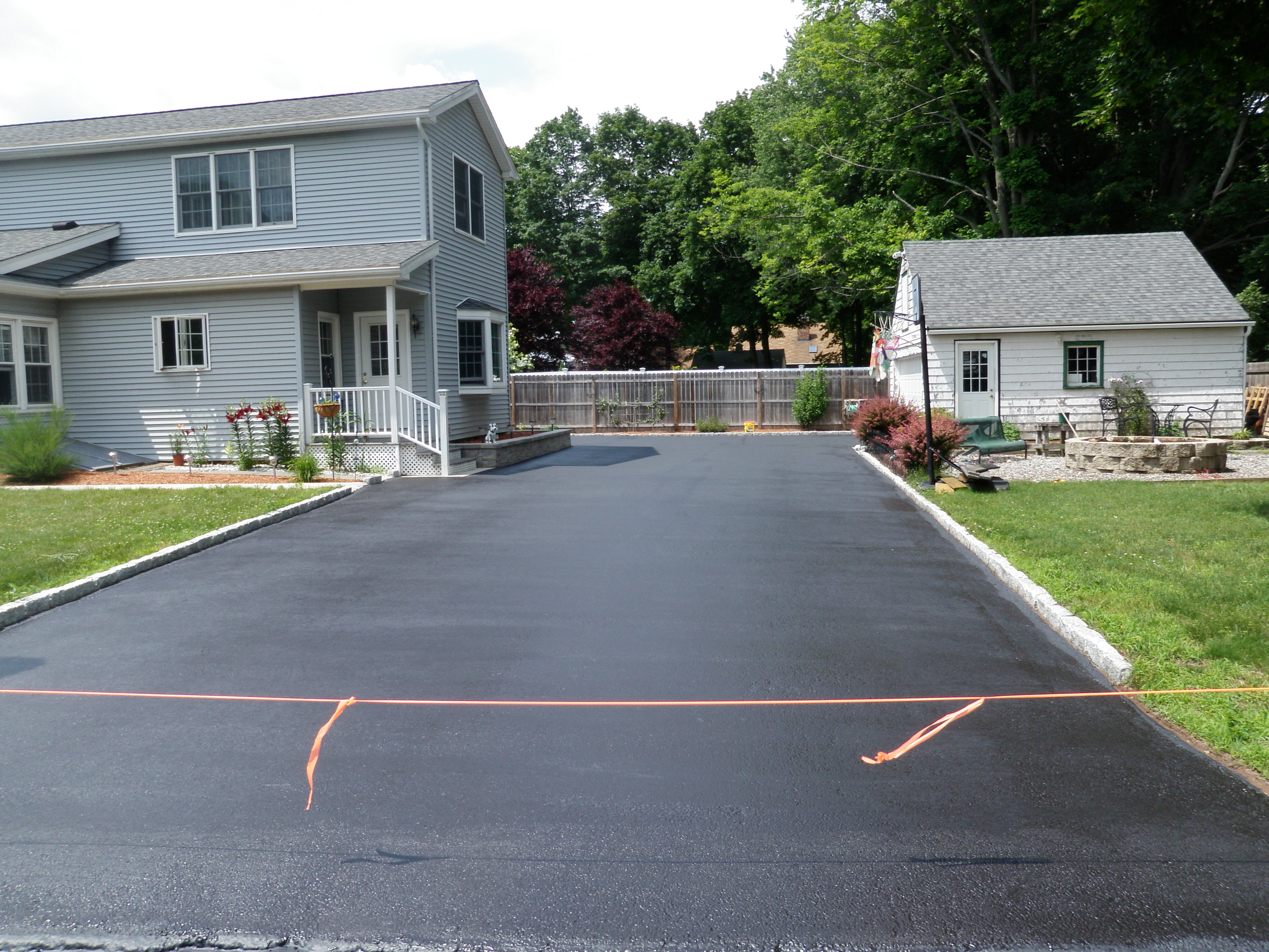 Small Driveway Sealing in CT